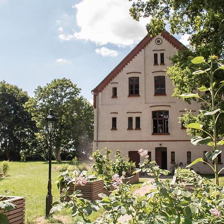Appartamento Gutshaus Zarchlin Barkhagen Esterno foto
